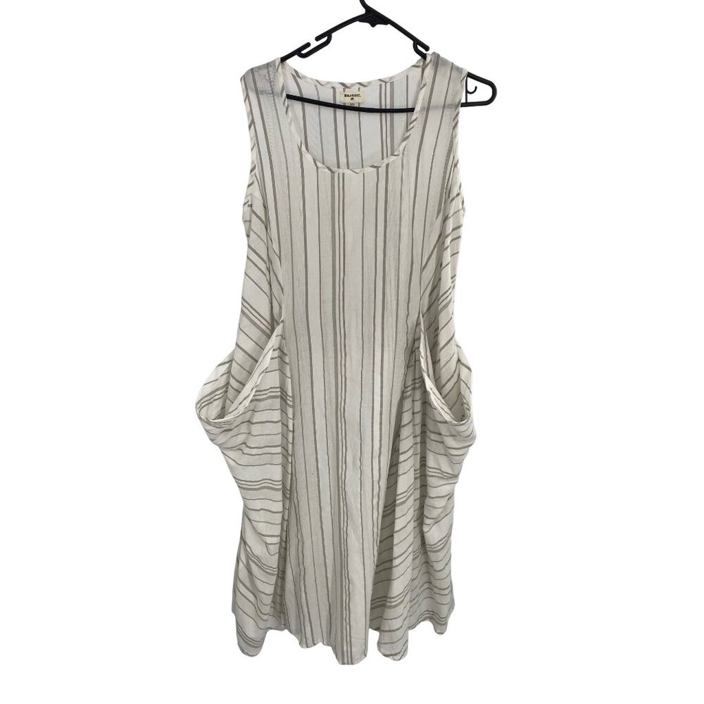 WORLD MARKET OVERSIZED LAGENLOOK FRONT POCKET SLEEVELESS SIZE S/M